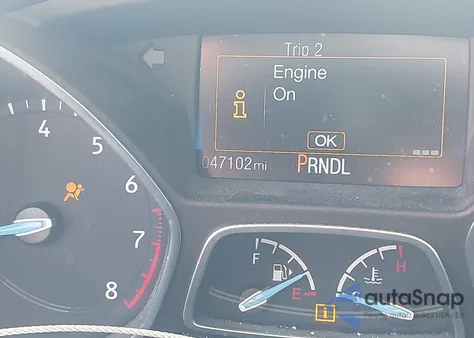 2018 Ford Focus S из США, поврежденный, VIN 1FADP3E25JL319845